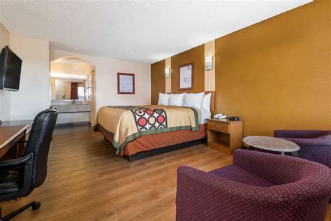 mega mall hotels|Wack.